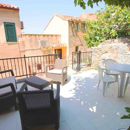 Appartamento Terrazza La Rocca by Wonderful Italy Cefalù Esterno foto